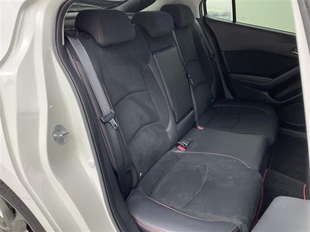 Mazda AXELA 2015 7029796-13