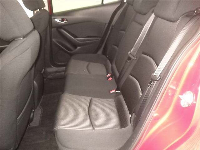 Mazda AXELA 2015 7029815-7