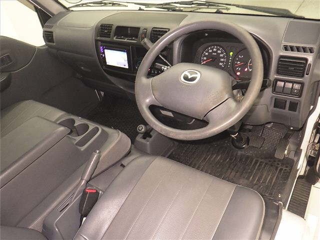 Mazda BONGO VAN 2015 7032511-3