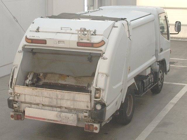 Mitsubishi CANTER 2012 7032235-1
