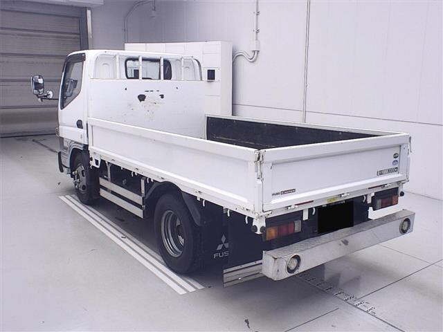 Mitsubishi CANTER 2019 7032245-1