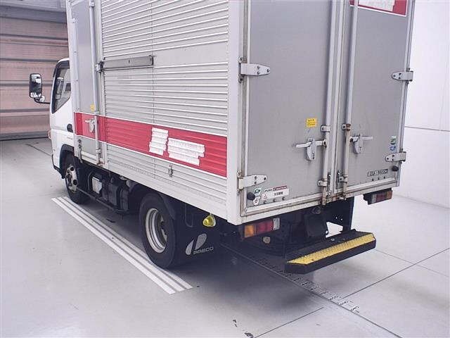 Mitsubishi CANTER 2020 7032248-1