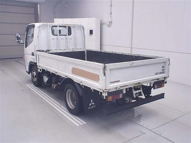 Mitsubishi CANTER 2020 7032257-1