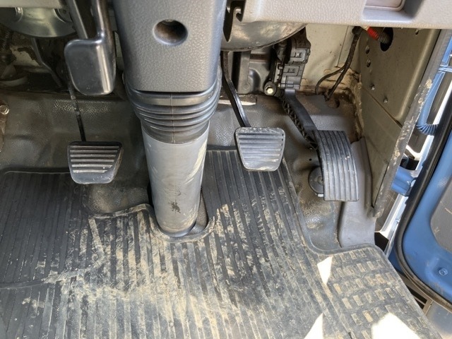 Mitsubishi CANTER 2015 7032284-4