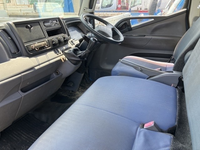 Mitsubishi CANTER 2015 7032284-5