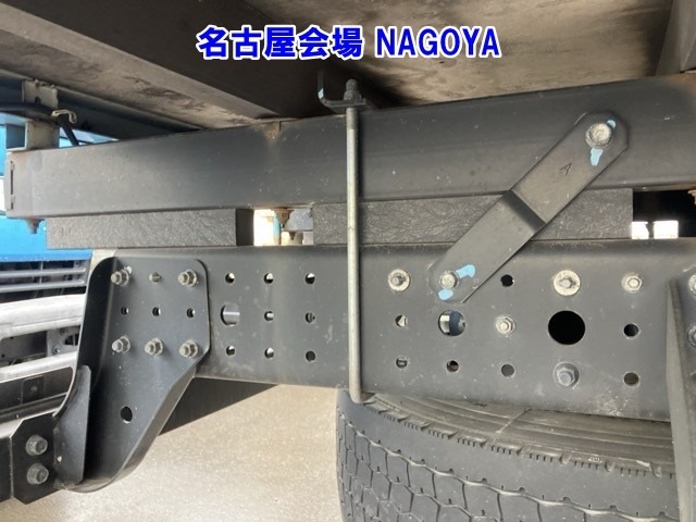 Mitsubishi CANTER 2018 7032304-16