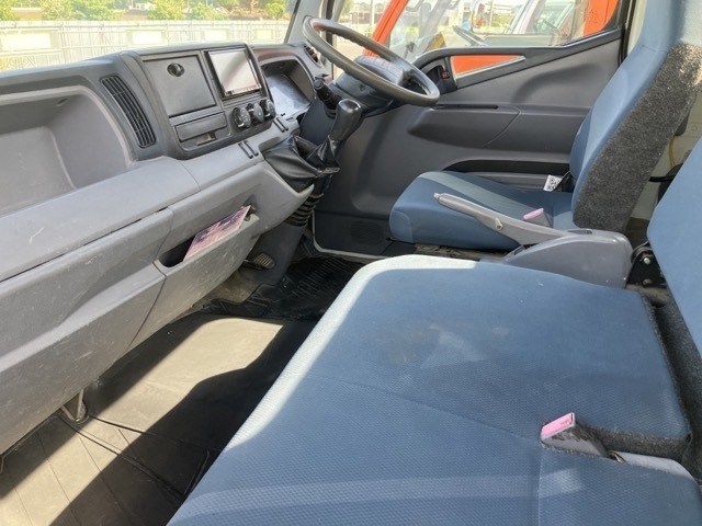 Mitsubishi CANTER 2011 7032309-5