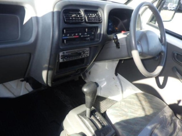 Suzuki CARRY TRUCK 1999 7032995-2