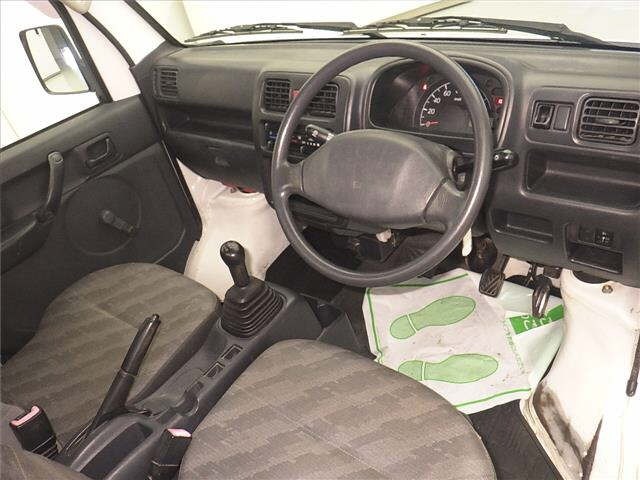 Suzuki CARRY TRUCK 2010 7033111-3
