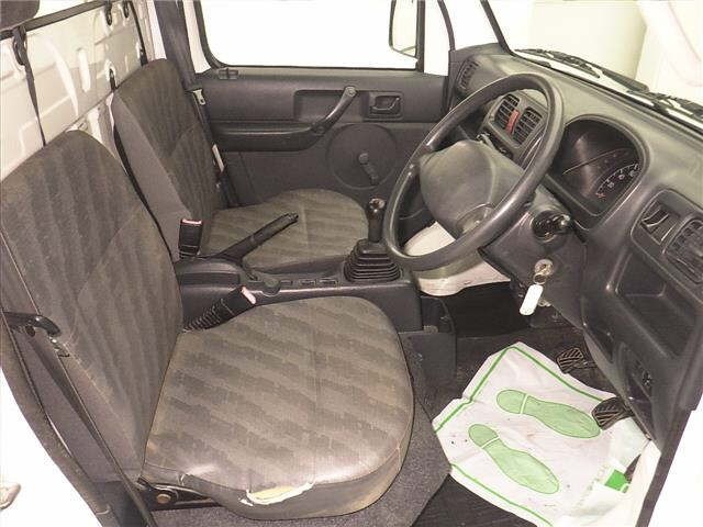 Suzuki CARRY TRUCK 2010 7033111-5
