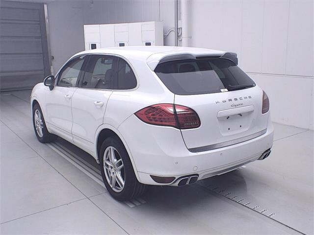 Porsche CAYENNE 2012 7034063-1