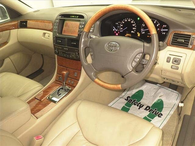 Toyota CELSIOR 2006 7024885-3