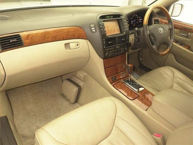 Toyota CELSIOR 2006 7024885-4
