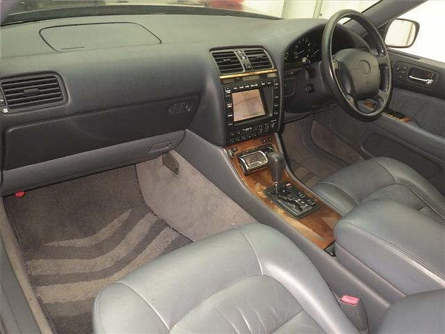 Toyota CELSIOR 1999 7024888-4
