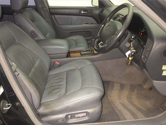 Toyota CELSIOR 1999 7024888-5