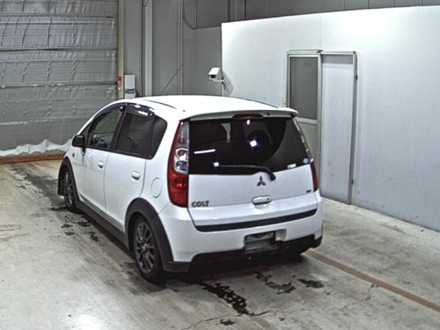 Mitsubishi COLT 2010 7031381-1