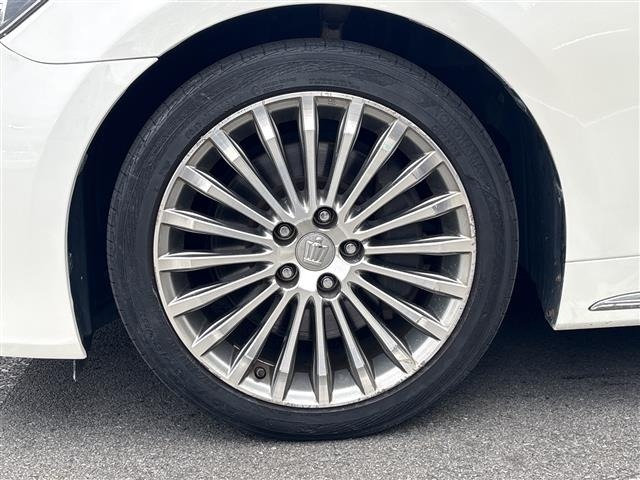 Toyota CROWN MAJESTA 2014 7029691-12