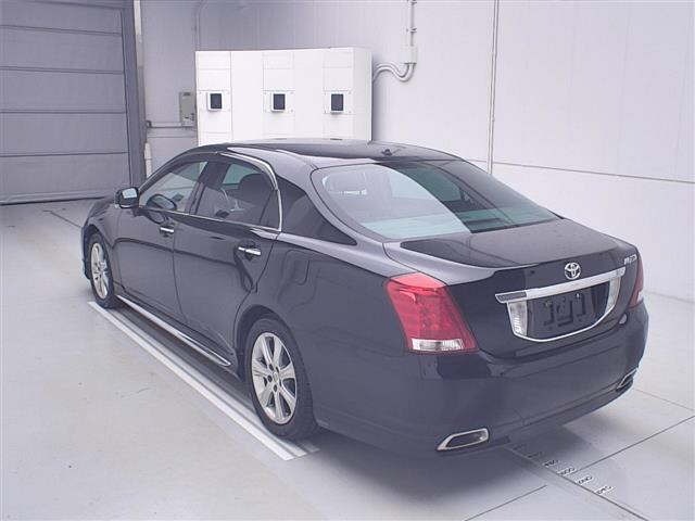 Toyota CROWN MAJESTA 2009 7029692-1