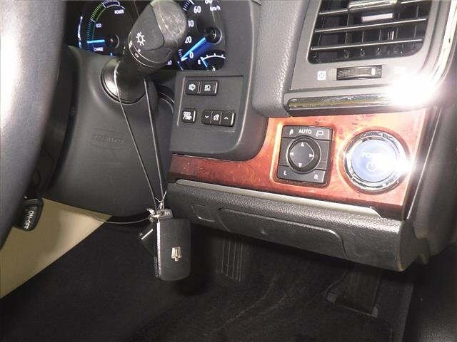 Toyota CROWN MAJESTA 2014 7029693-8
