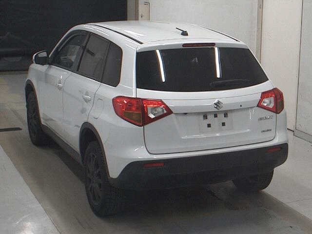 Suzuki ESCUDO 2015 7034176-1