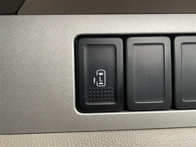 Suzuki EVERY WAGON 2013 7033472-17