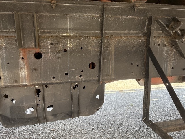 Isuzu FORWARD 1995 7034330-11