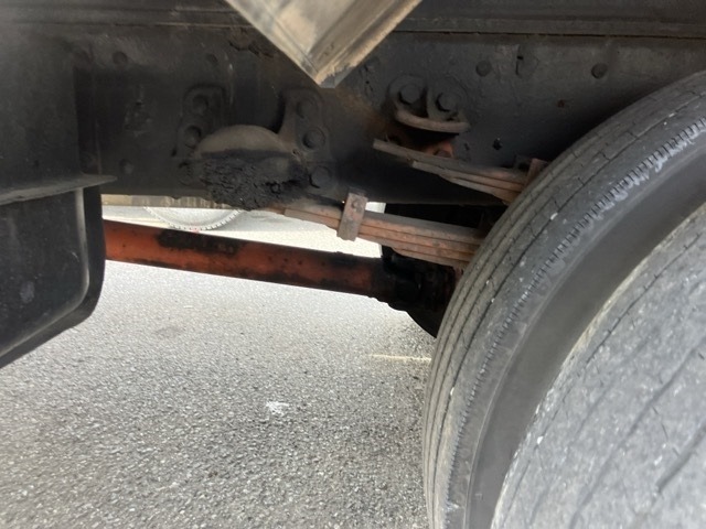 Isuzu FORWARD 1995 7034330-9