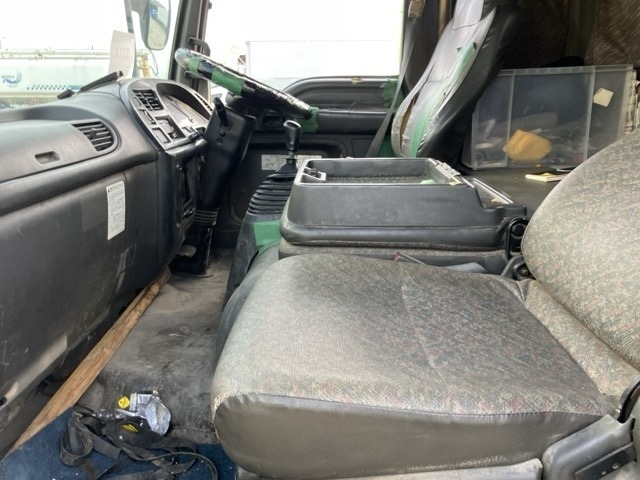 Isuzu FORWARD 2001 7034336-5
