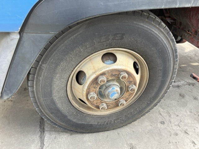 Isuzu FORWARD 2001 7034336-8