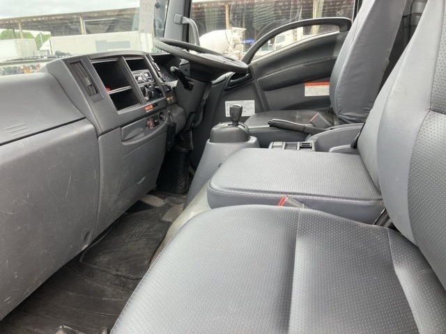 Isuzu FORWARD 2018 7034345-5