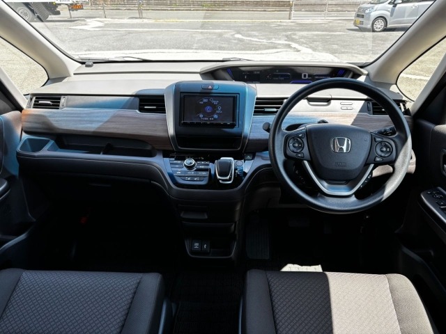 Honda FREED 2023 7032094-1