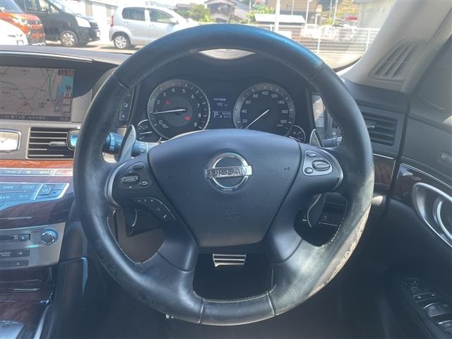 Nissan FUGA 2010 7026810-19
