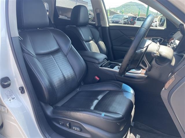 Nissan FUGA 2010 7026810-6
