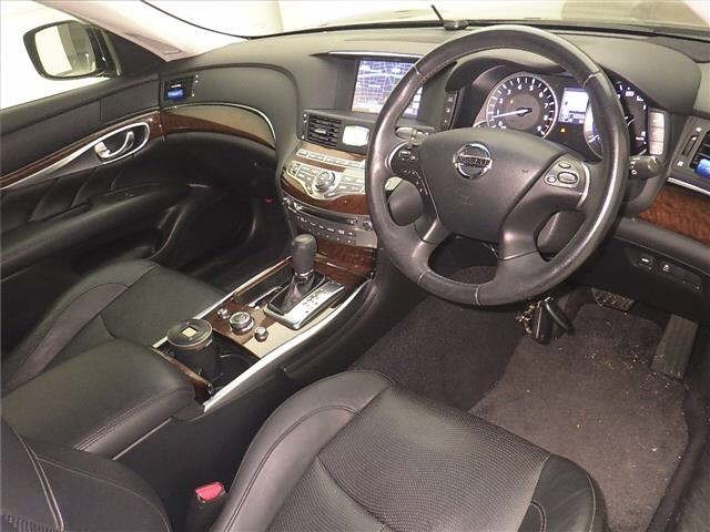 Nissan FUGA 2014 7026811-3