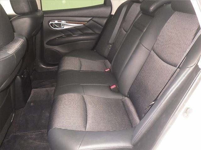 Nissan FUGA 2016 7026829-7