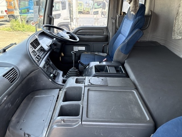 Isuzu GIGA 2011 7032401-5