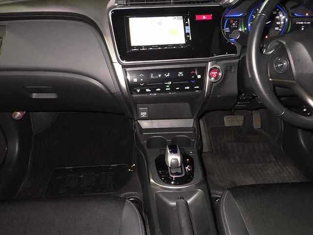 Honda GRACE 2015 7028654-5