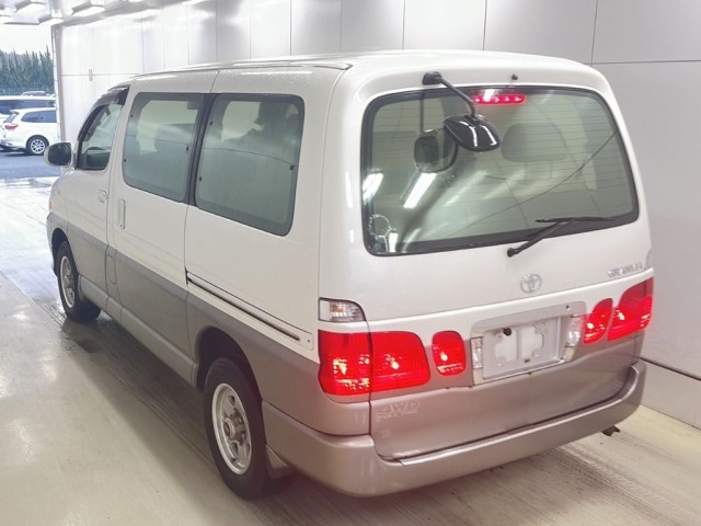 Toyota GRANVIA 2001 7024906-1