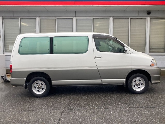 Toyota GRANVIA 2001 7024906-3