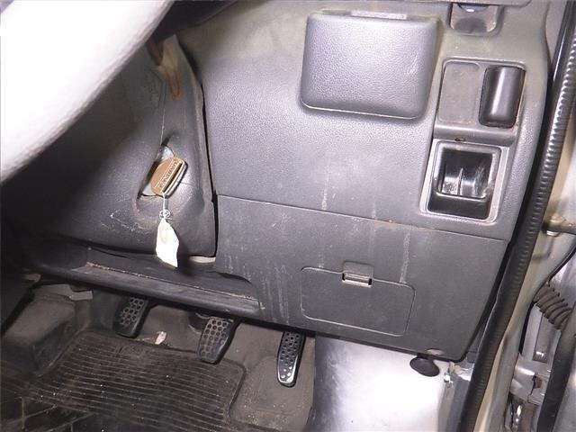 Daihatsu HIJET VAN 2013 7034181-8