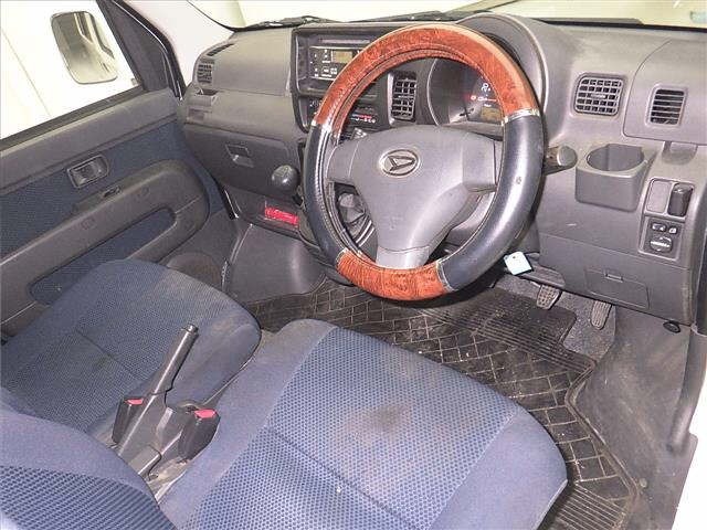 Daihatsu HIJET VAN 2016 7034183-3