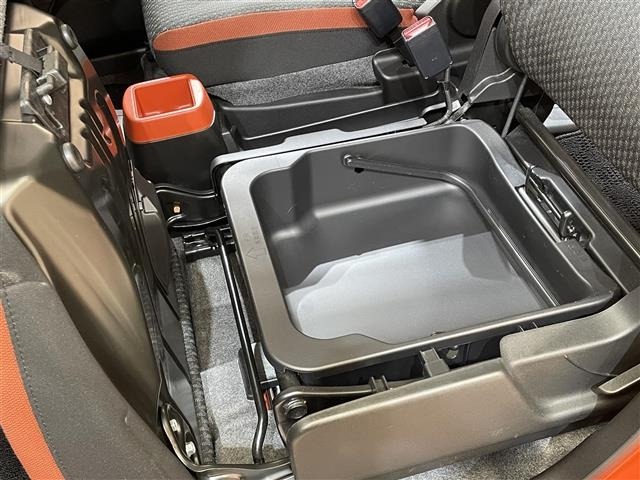 Suzuki HUSTLER 2020 7033402-6