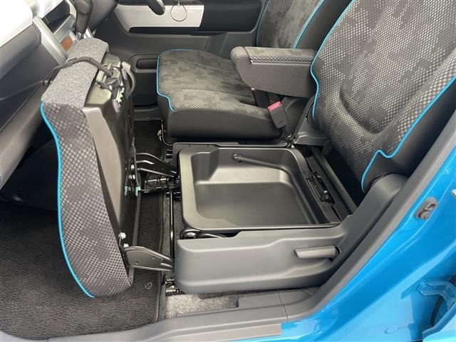 Suzuki HUSTLER 2018 7033715-2