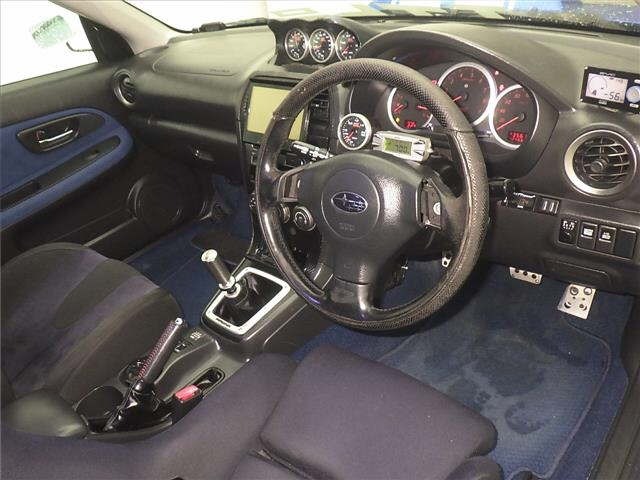 Subaru IMPREZA 2004 7033996-3