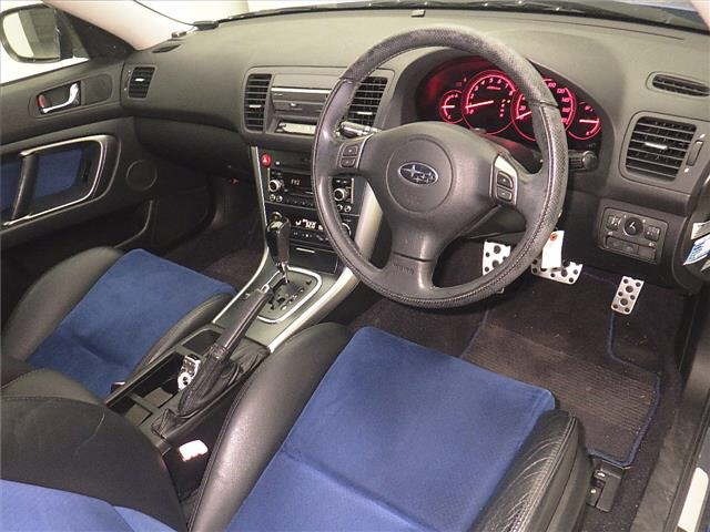 Subaru LEGACY B4 2004 7029785-3