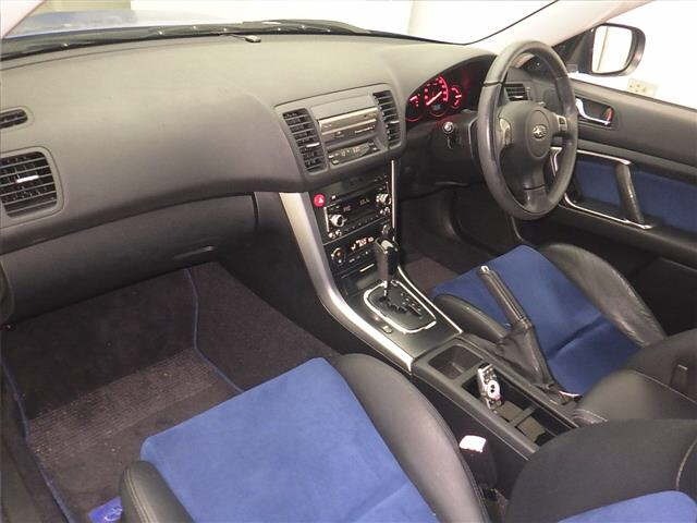 Subaru LEGACY B4 2004 7029785-4