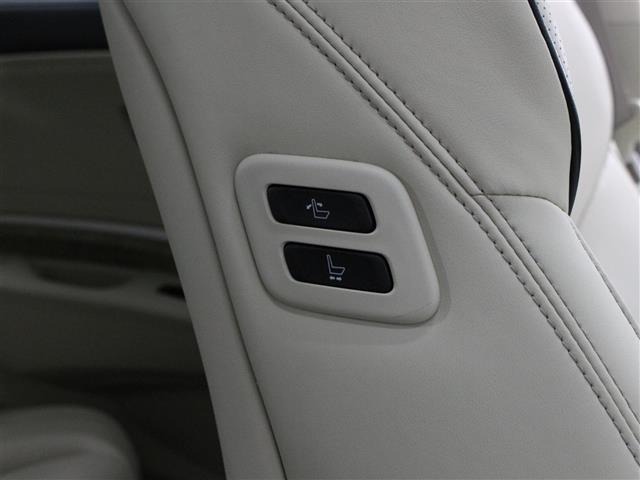 Honda LEGEND 2019 7027648-10