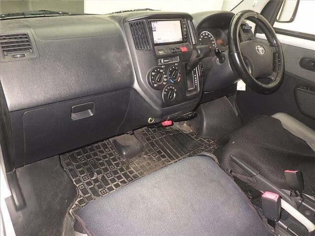 Toyota LITEACE VAN 2018 7025663-4