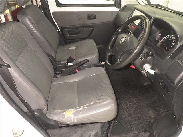 Toyota LITEACE VAN 2014 7025688-5