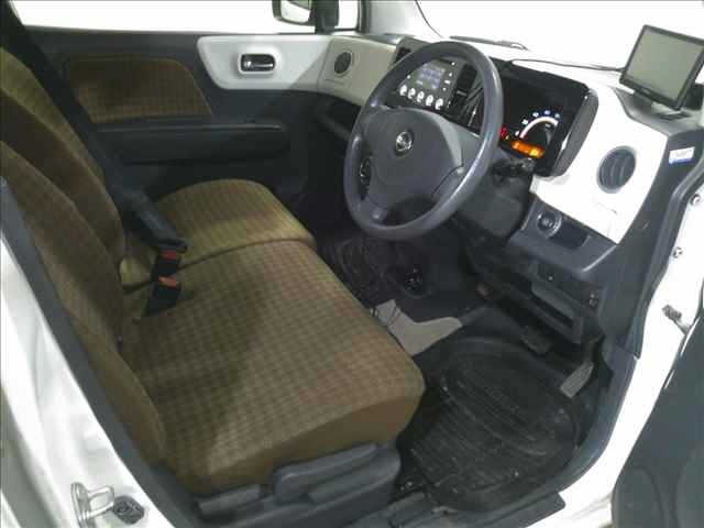 Nissan MOCO 2013 7030557-4